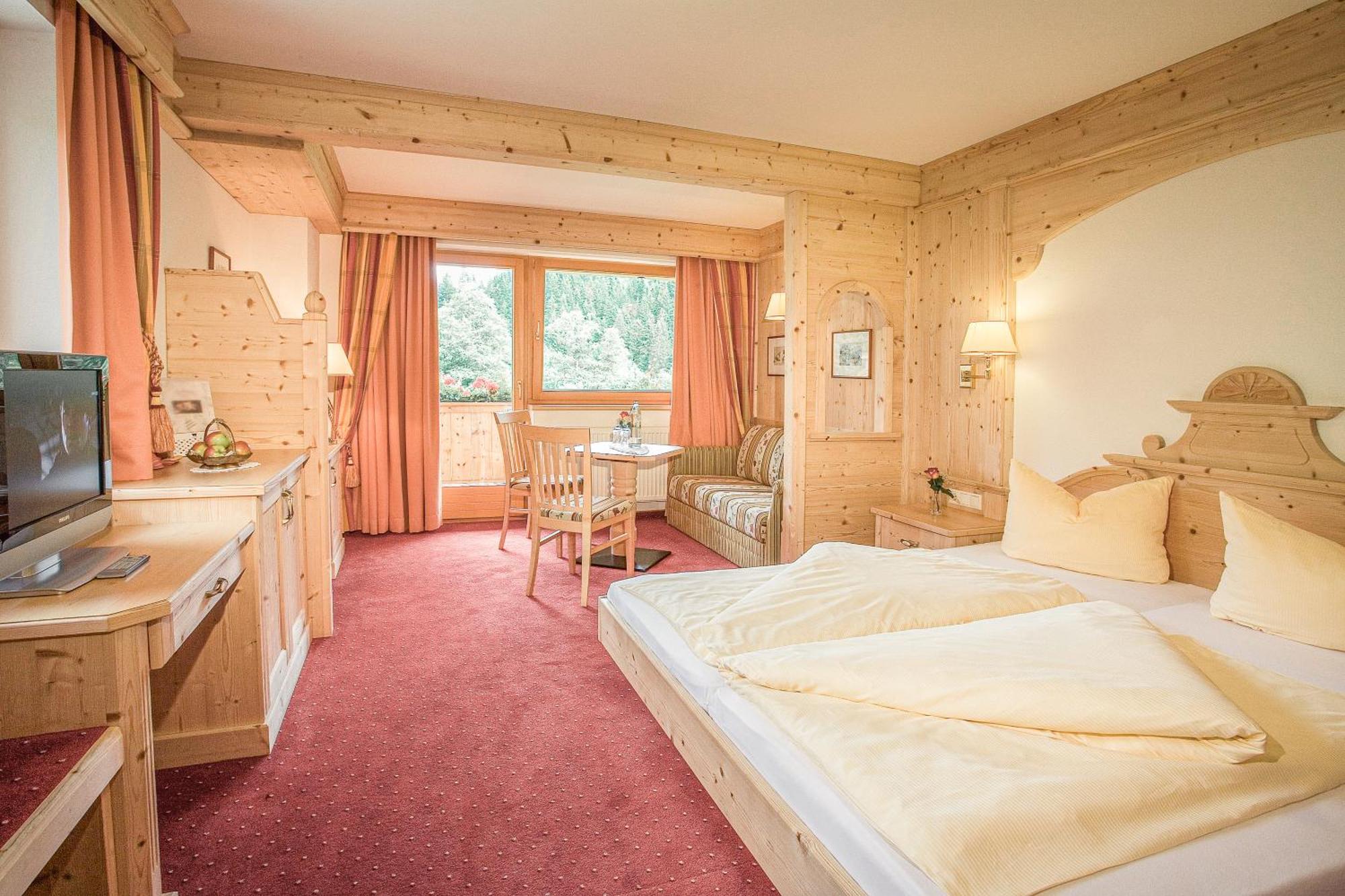 Alpenhotel Tirolerhof Герлос Экстерьер фото