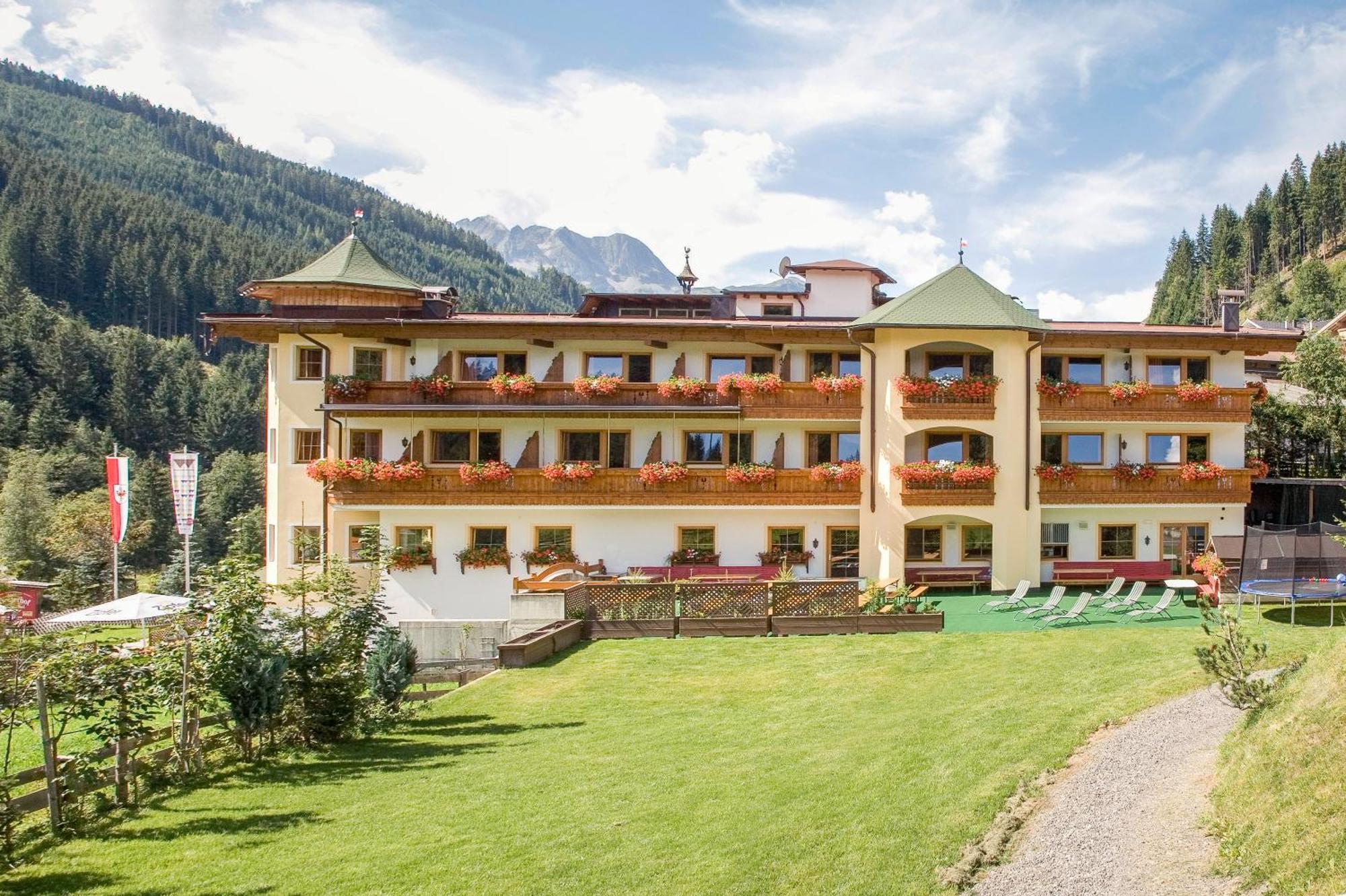 Alpenhotel Tirolerhof Герлос Экстерьер фото