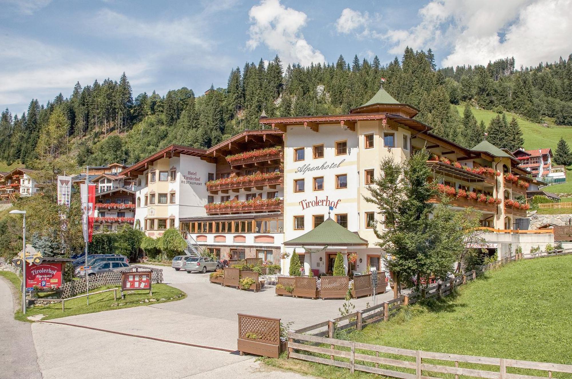 Alpenhotel Tirolerhof Герлос Экстерьер фото
