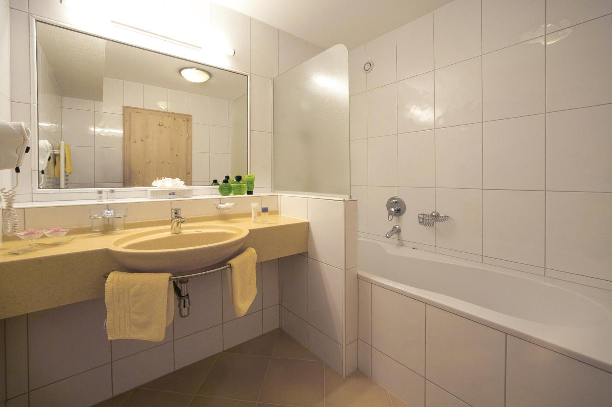 Alpenhotel Tirolerhof Герлос Номер фото