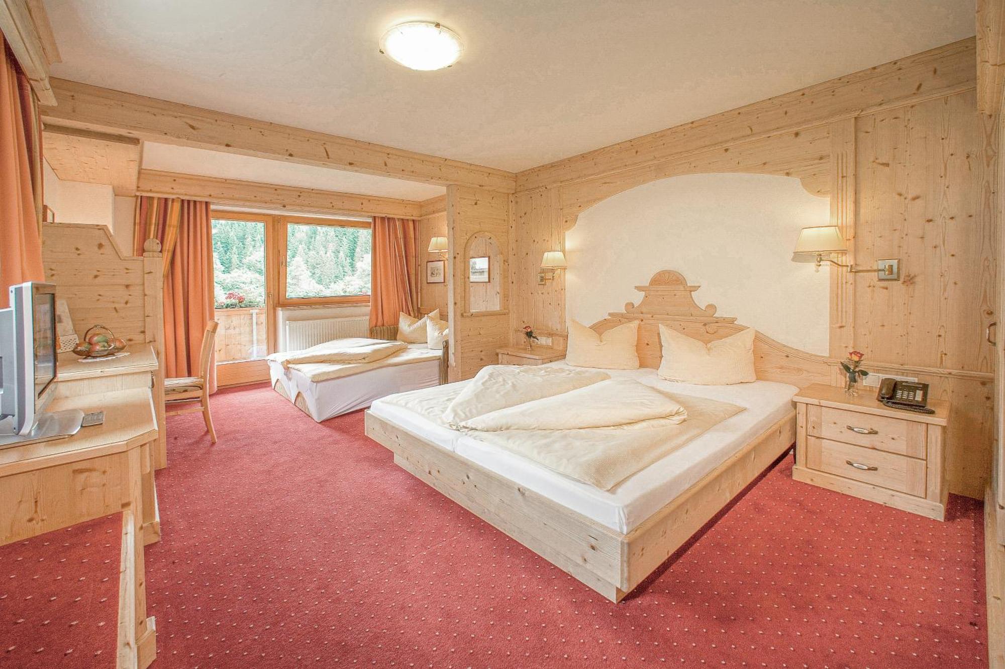 Alpenhotel Tirolerhof Герлос Номер фото